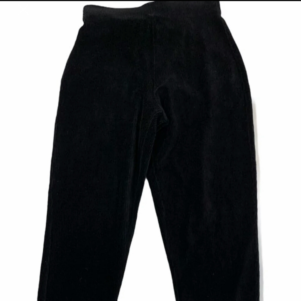 Valerie Stevens M black corduroy stirrup